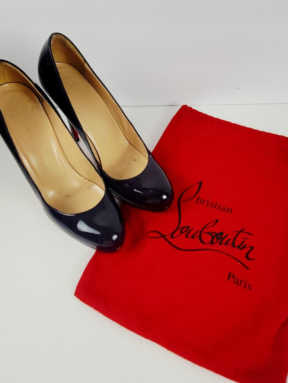 Christian Louboutin navy Patent Leather Platform Pumps with Red Soles - Picture 3 of 13